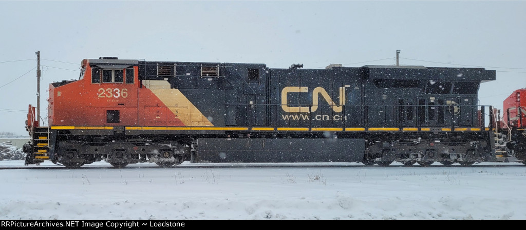 CN 2336